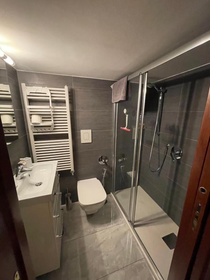 Caravaggio Apartment Неаполь Екстер'єр фото
